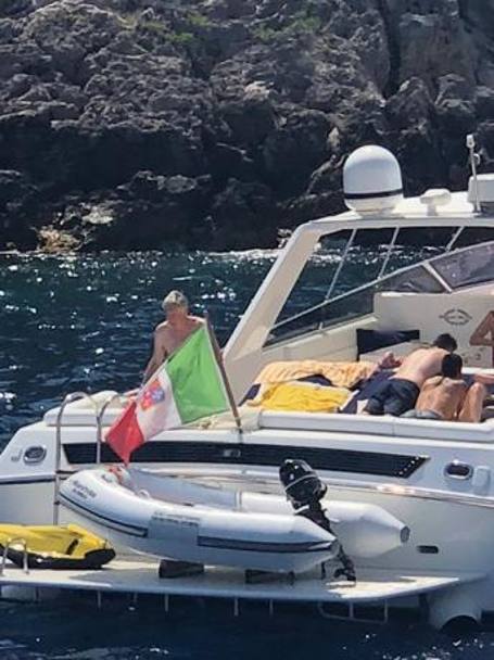 Carlo Ancelotti sullo yacht. RomaPress